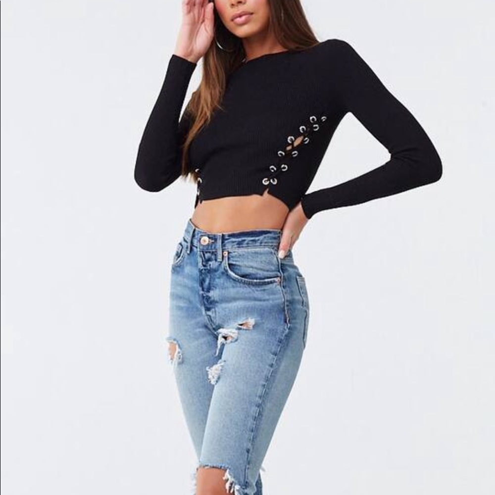 Long sleeve crop top sweater